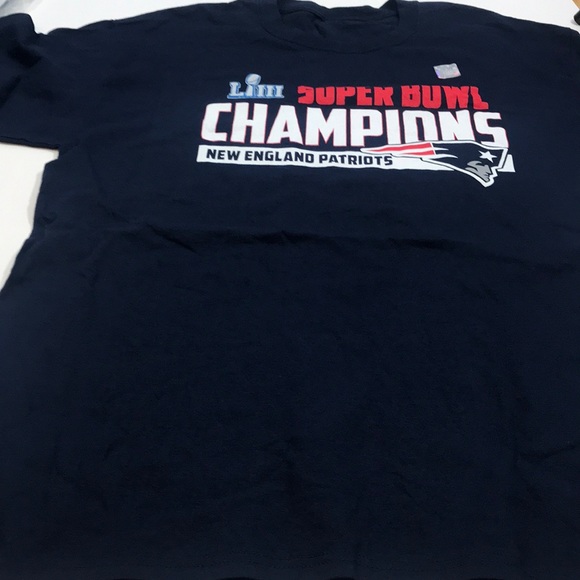 NFL short sleeve Patriots Super Bowl Champions - Picture 2 of 6